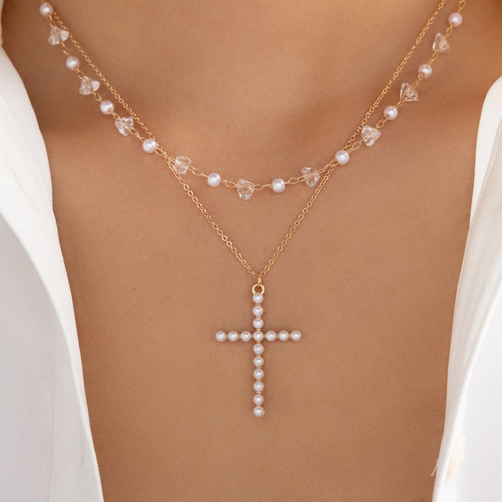 Izzy Pearl Cross Necklace