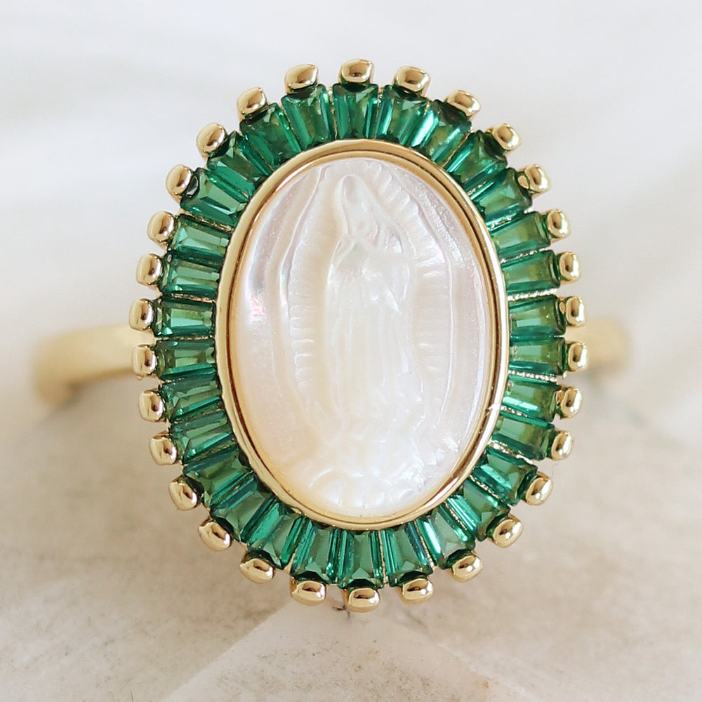 Mary Pearl Ring (Emerald)