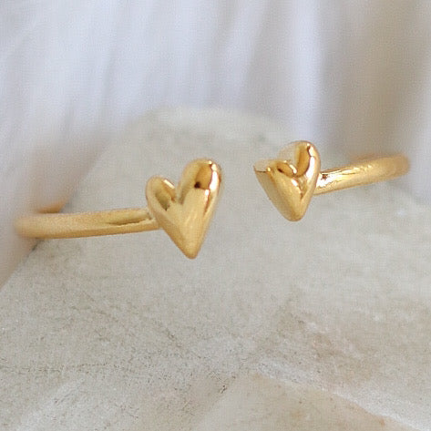 Mini Gold Hearts Ring