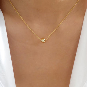 Simple Gold Pendant Necklace