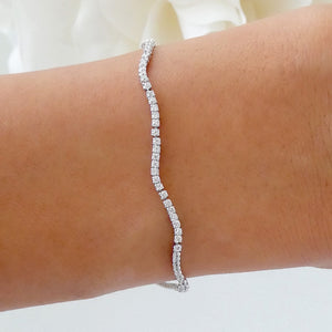 Simple Crystal Wave Bracelet (Silver)
