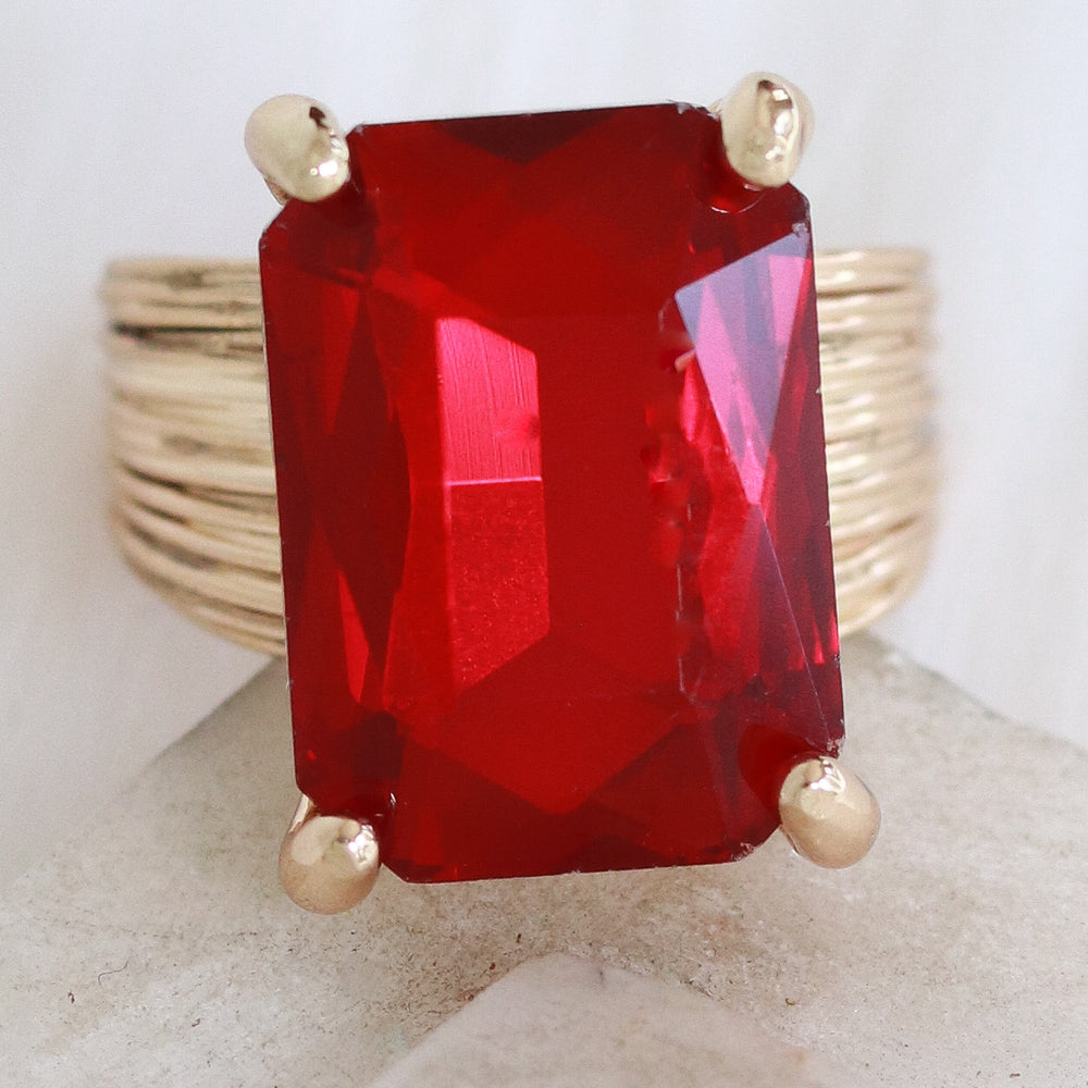 Crystal Naomi Ring (Red)