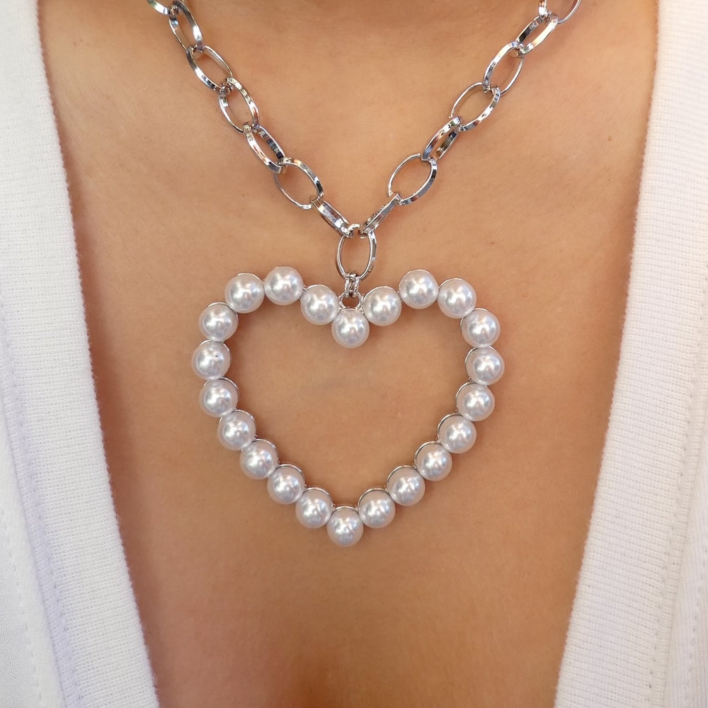 Marjorie Pearl Heart Necklace (Silver)