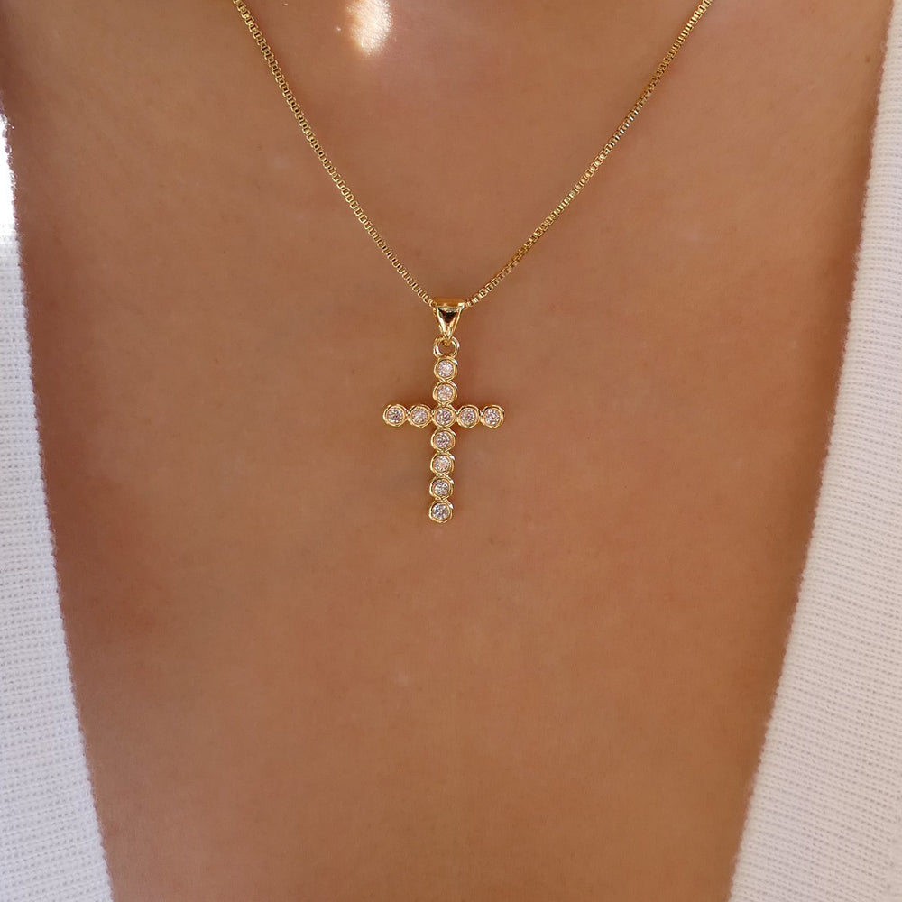 Leonardo Cross Necklace