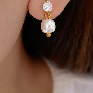 14K Dainty Pearl Earrings