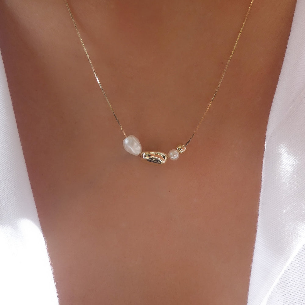 Melody Pendant Necklace