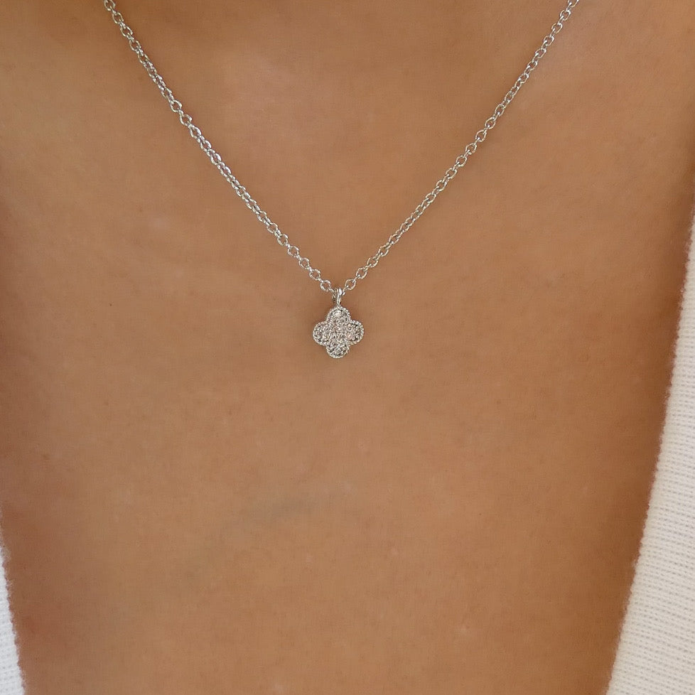 Simple Crystal Steffy Necklace (Silver)