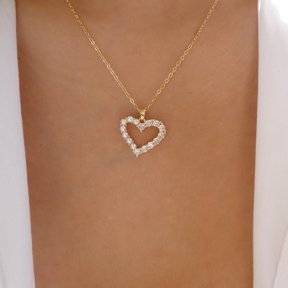 Francine Heart Pearl Necklace