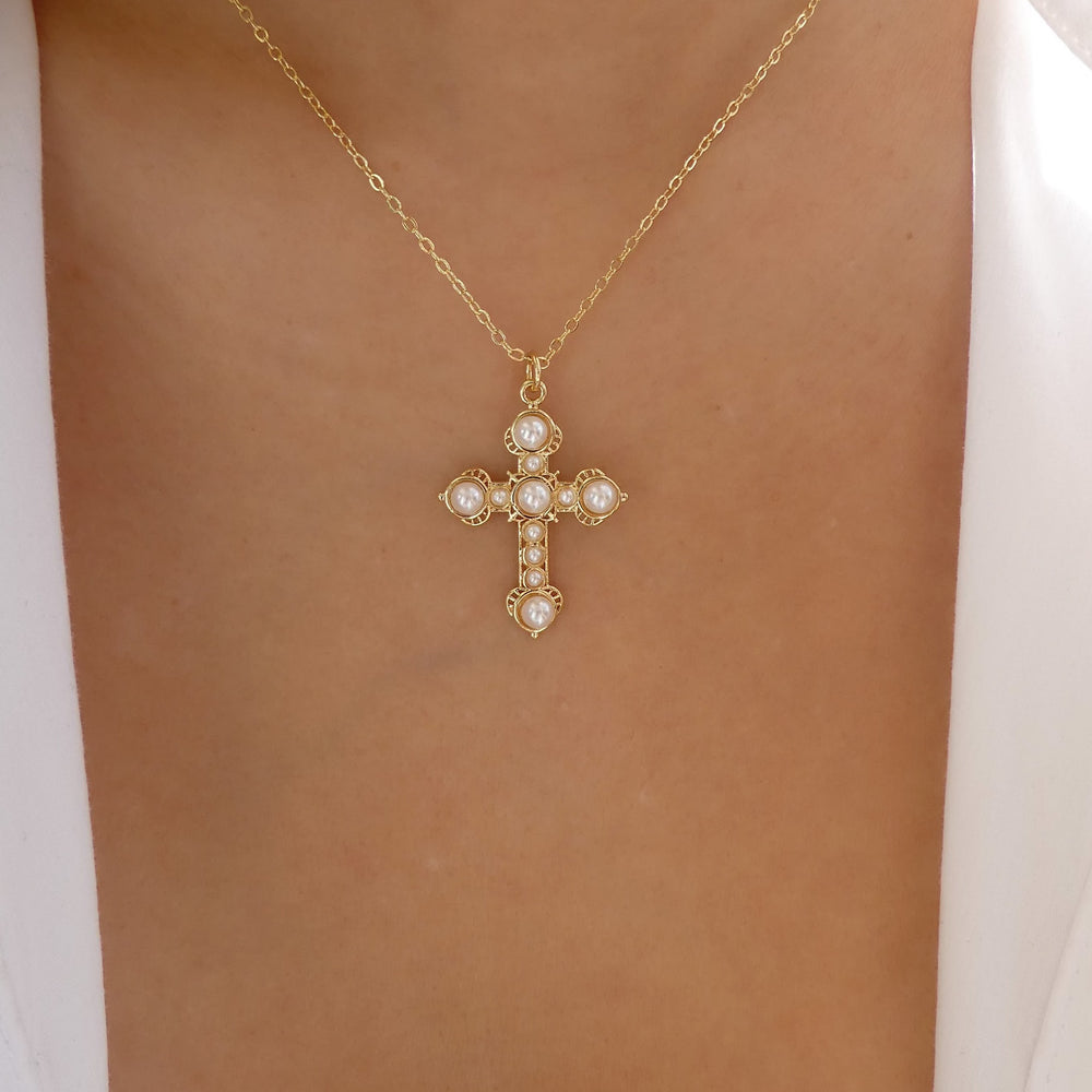 Lizzie Pearl Cross Necklace