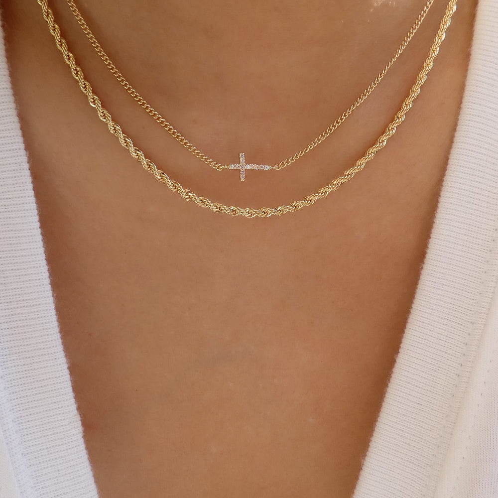 Zoey Cross Link Necklace