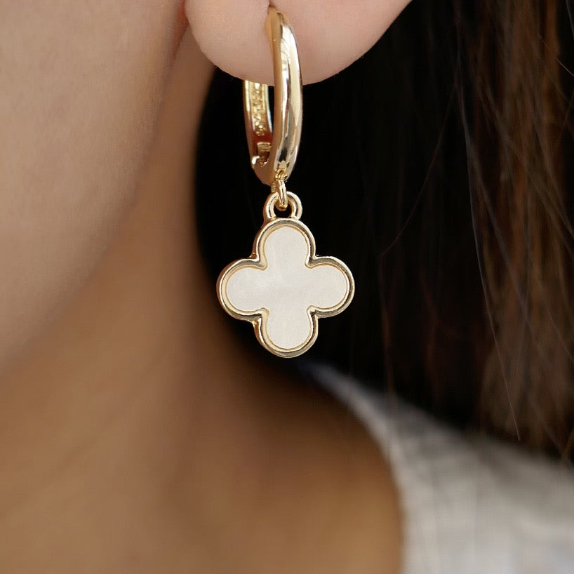 Simple Clover Hoops (White)