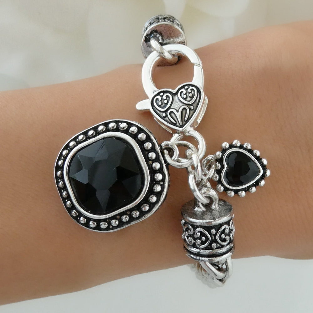 KRYS　LOVE Lost Boys Carré-Cut Diamond Cross Pendant | Jessica McCormack