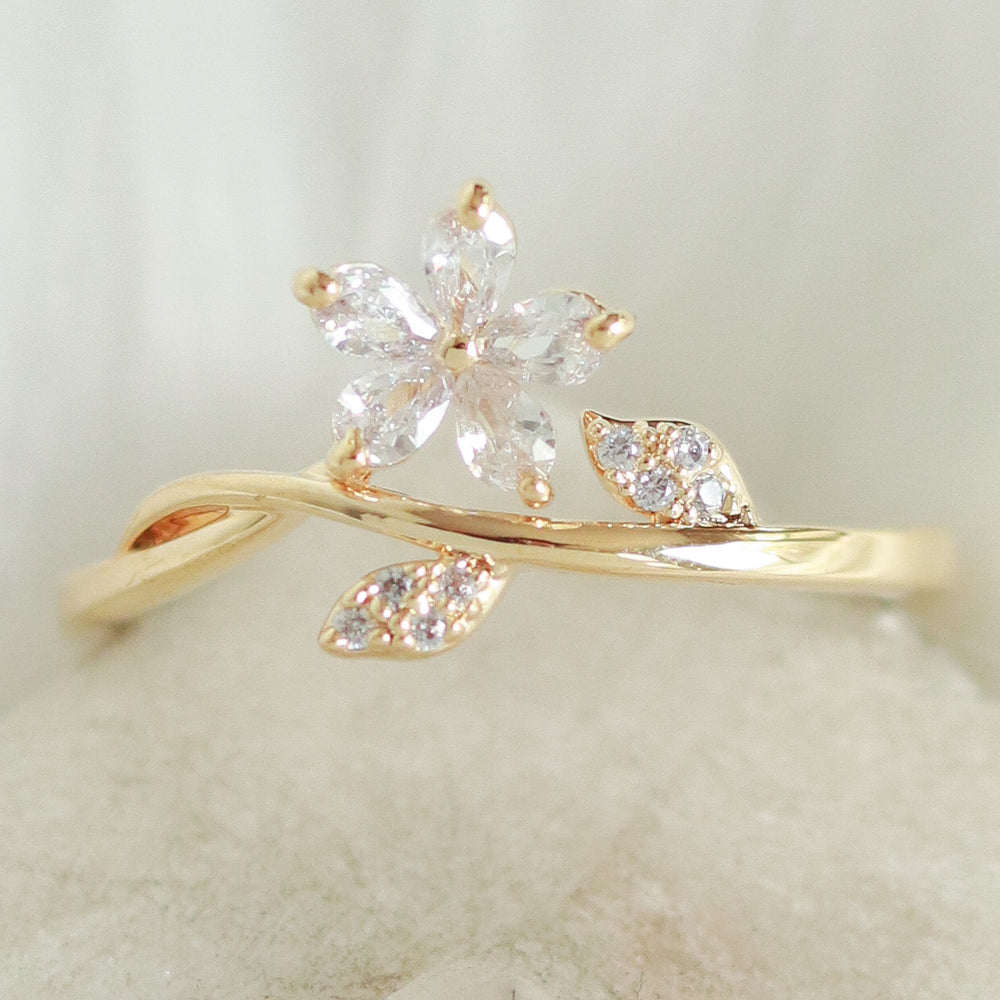 Crystal Bobby Flower Ring