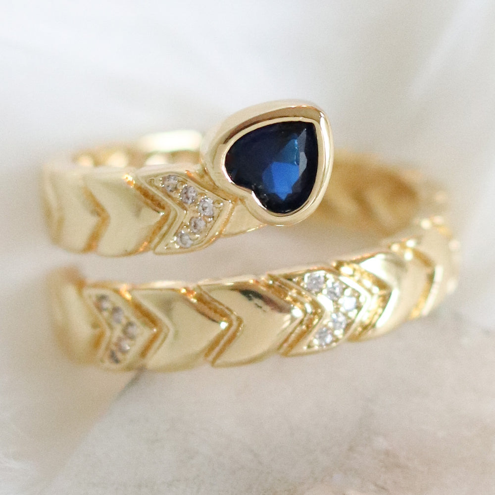 Crystal Lala Heart Ring (Blue)