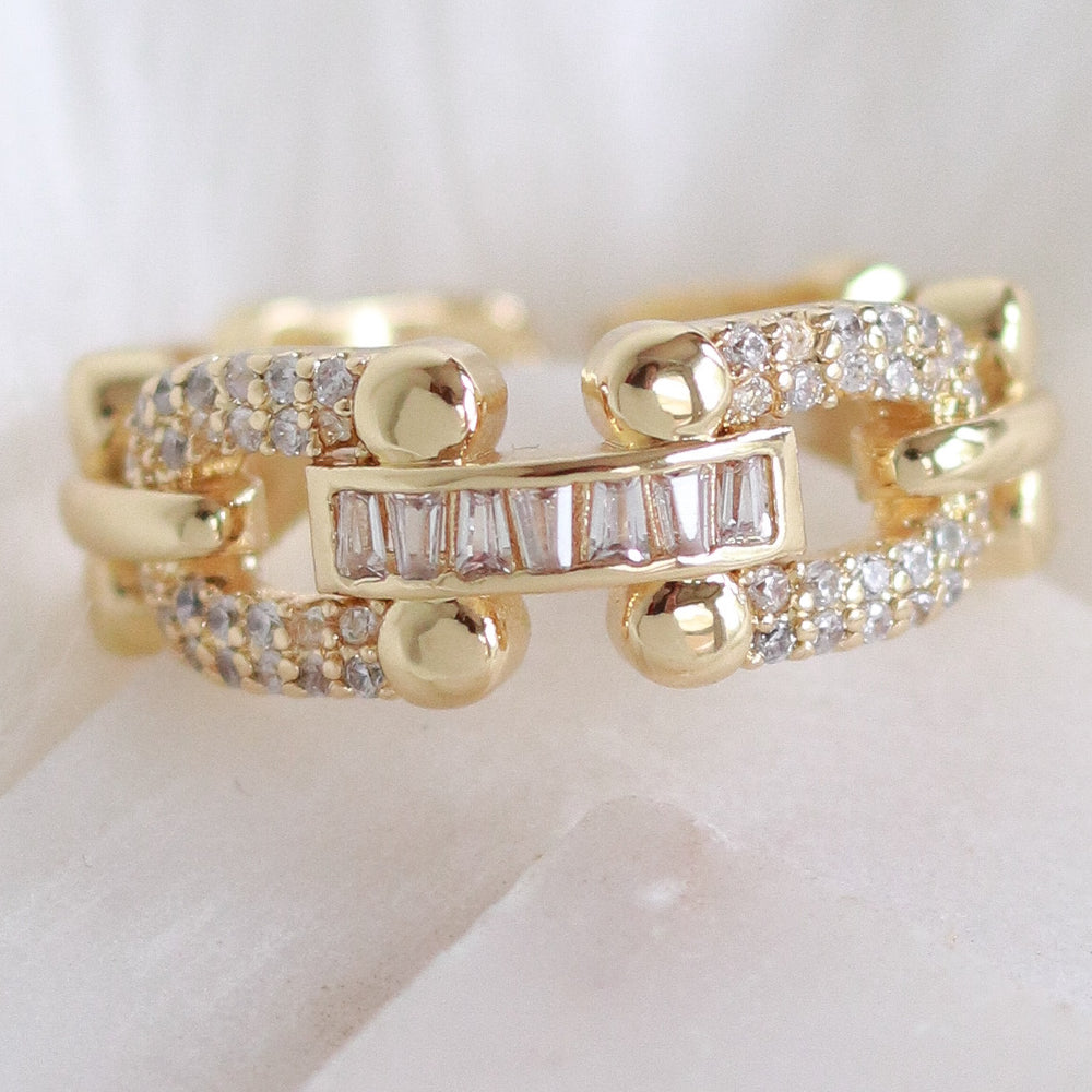 Crystal Johnnie Link Ring