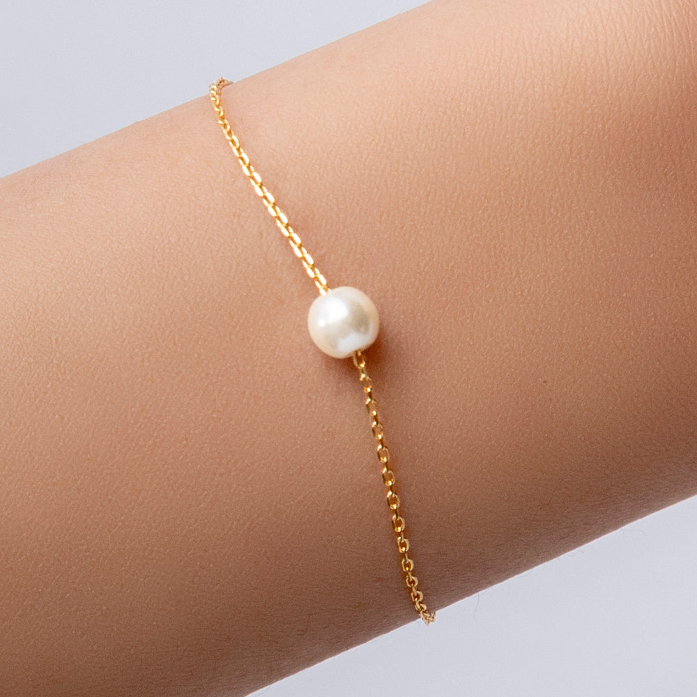 Single Pearl Bracelet