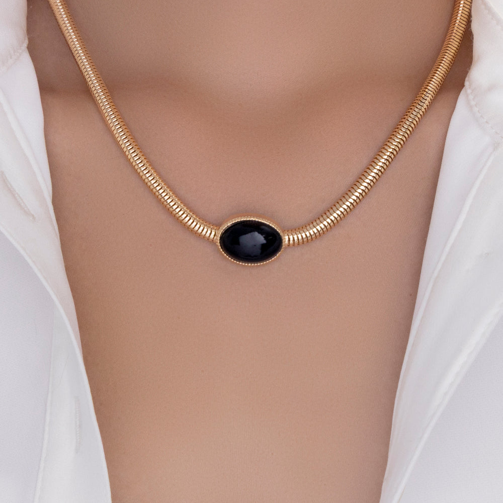 Felicity Pendant Necklace (Black)