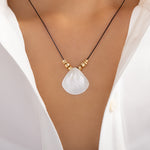 Faux Shell Necklace (Black)