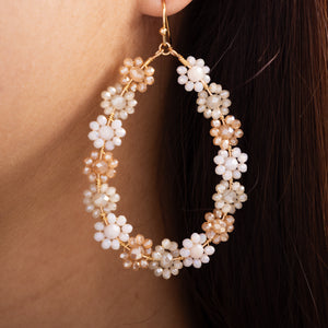Victoria Flower Earrings (Multi Cream)