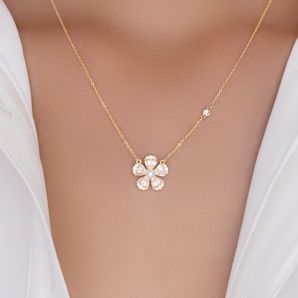 Crystal Natasha Flower Necklace