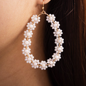 Victoria Flower Earrings (White)