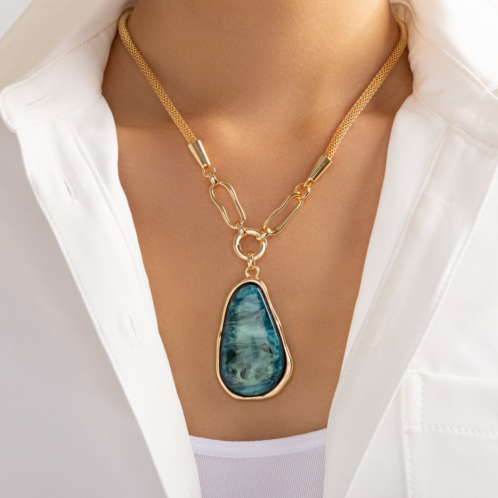 Bold Pendant Necklace (Turquoise)