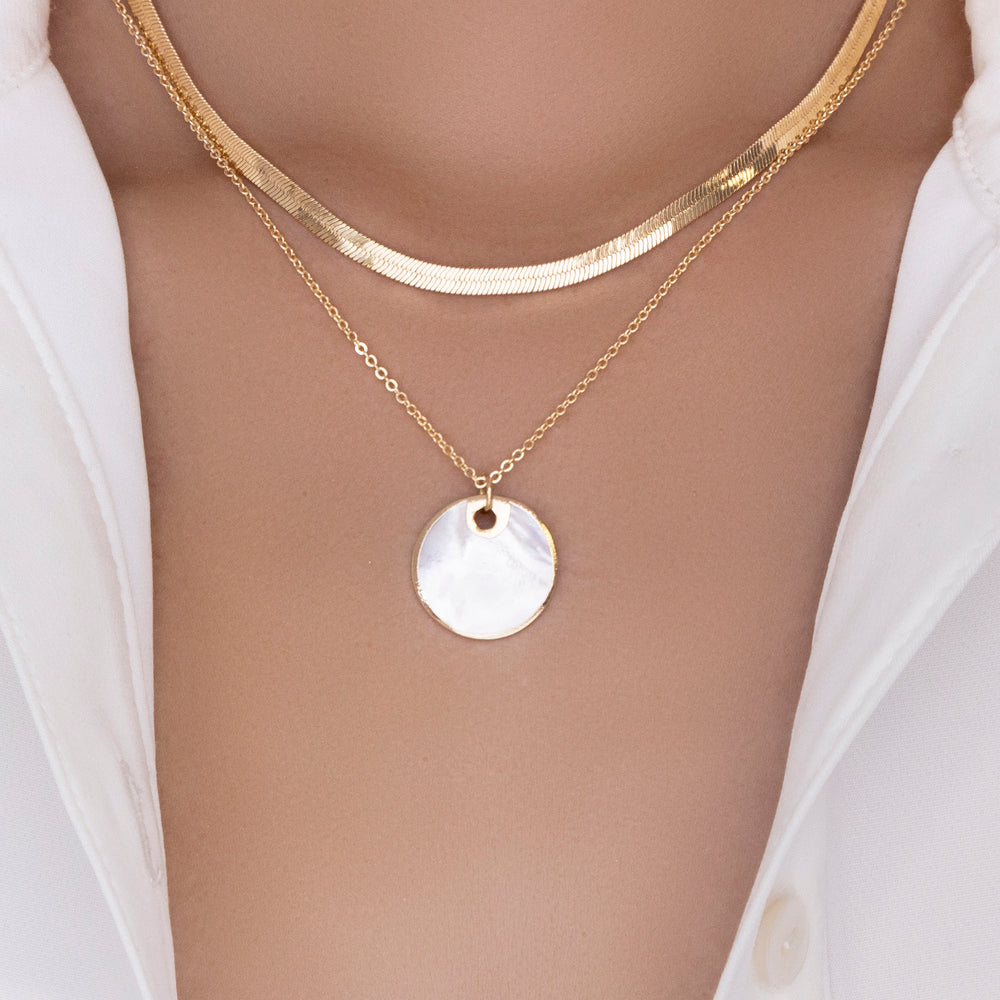 Faux pearl Pendant Necklace