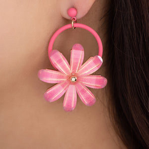 Maddie Flower Earrings (Pink)