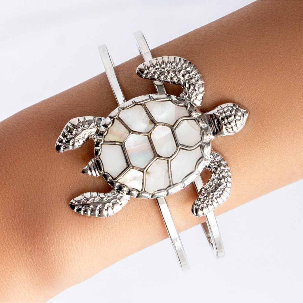 Silver Turtle Cuff (White)