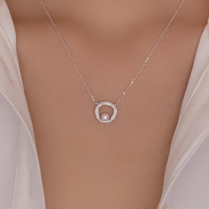 Pearl & Crystal Necklace (Silver)