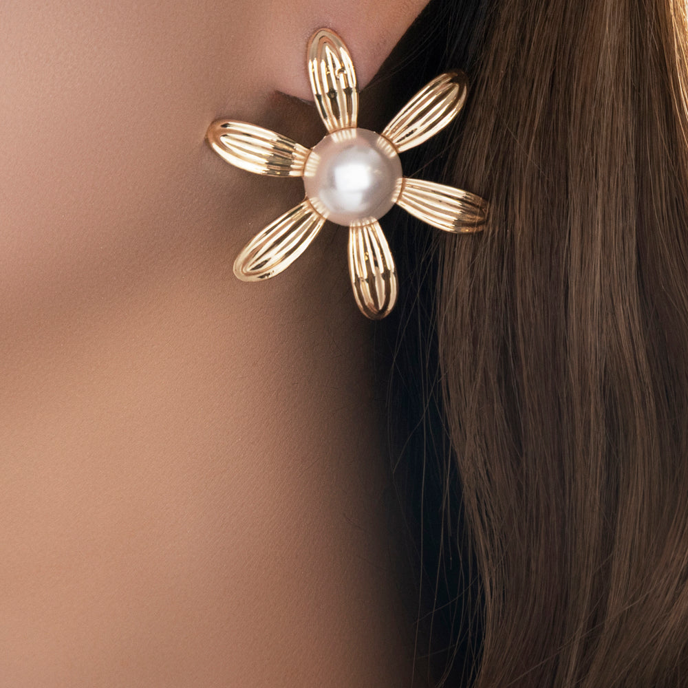Audrina Flower Earrings
