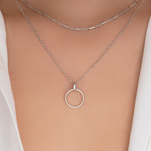Sandra Pendant Necklace (Silver)