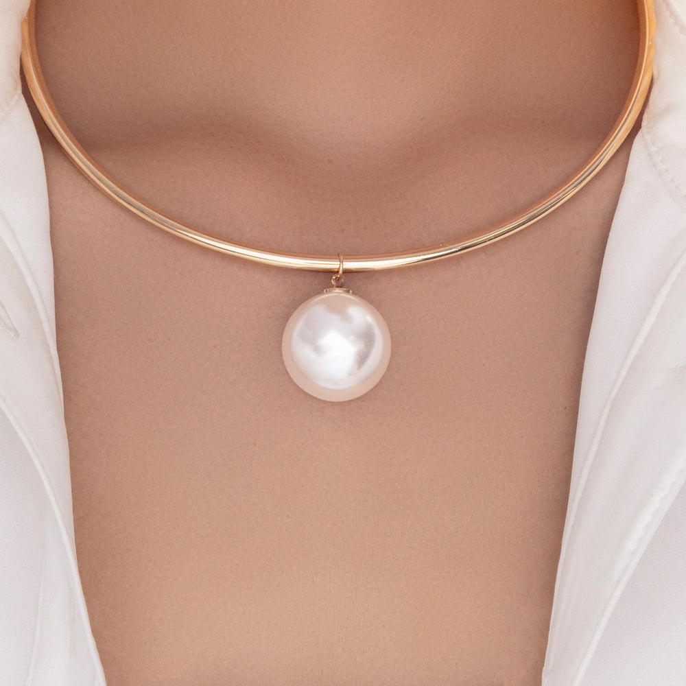 Laurel Pearl Choker
