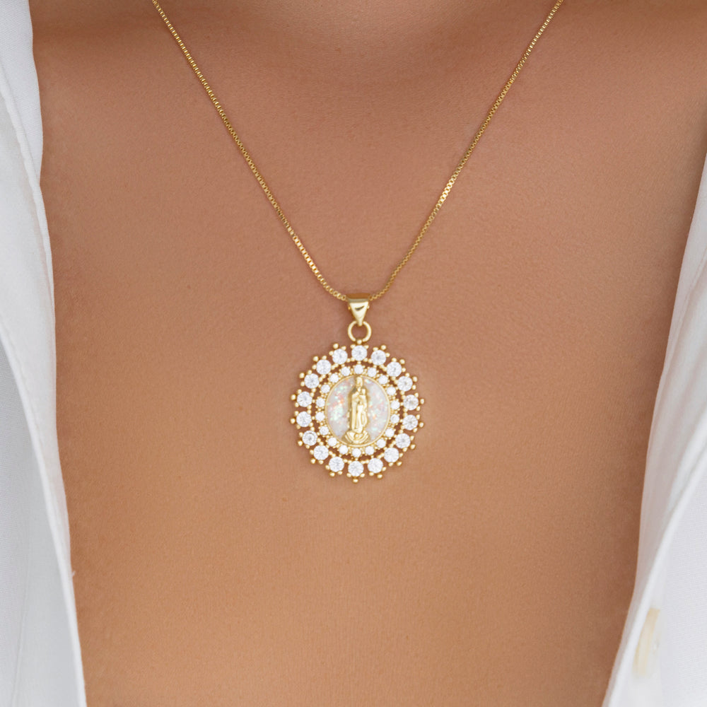 Iridescent Mary Necklace (White)