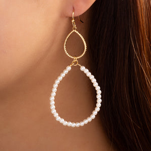 Eileen Pearl Earrings
