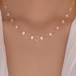 Cutout Steffy Necklace