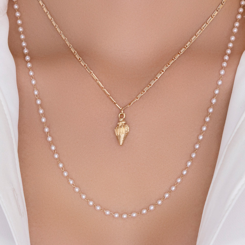 Shell Pearl Necklace