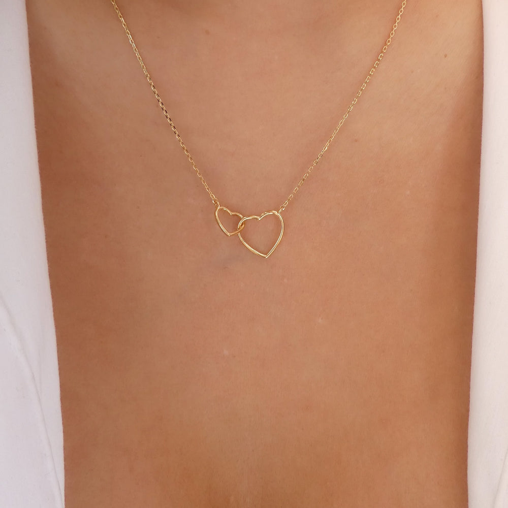 18K Heart Link Necklace