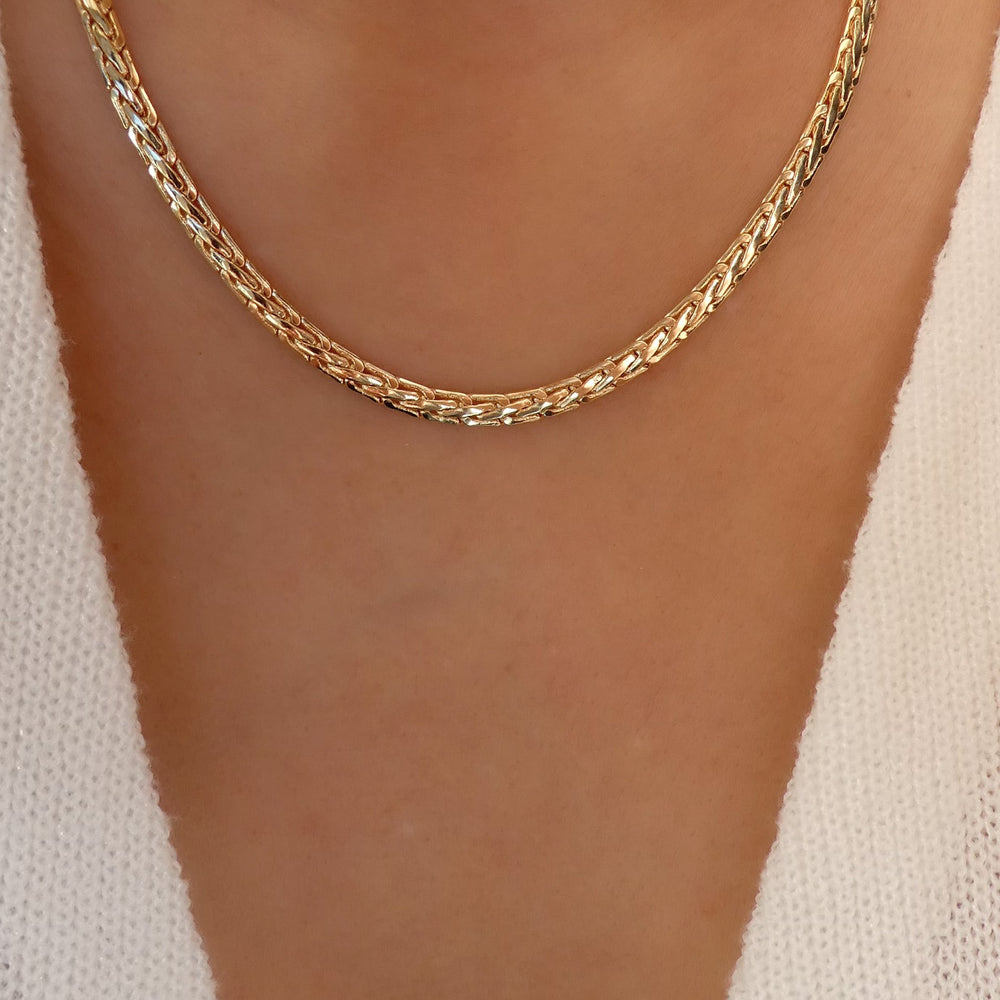 Ana Chain Necklace