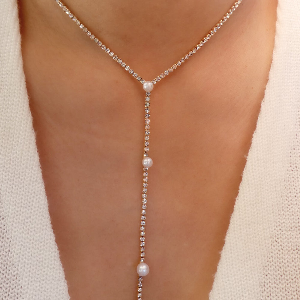 Melina Pearl Necklace