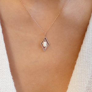 Rose Gold Mariana Necklace