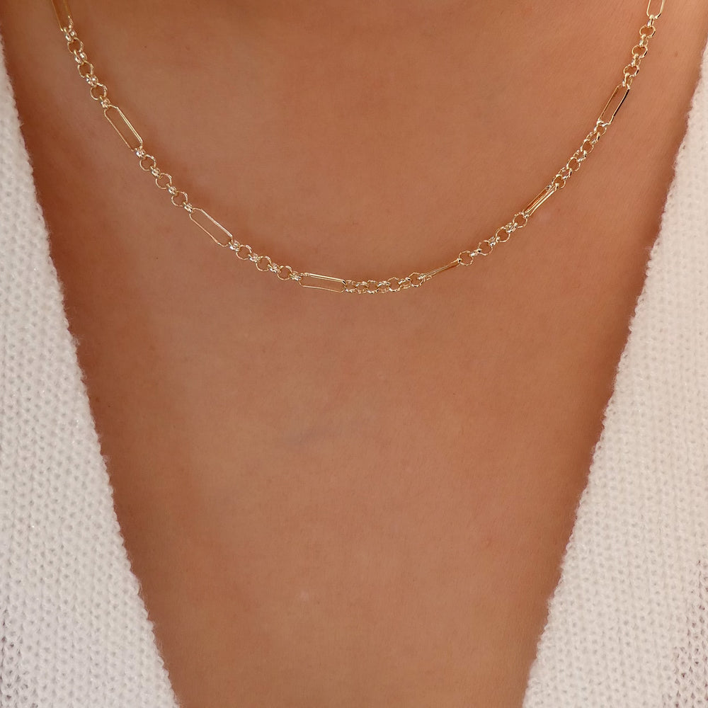 Simple Rita Link Necklace