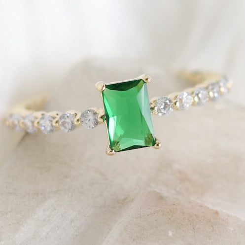 Emerald Eliza Ring