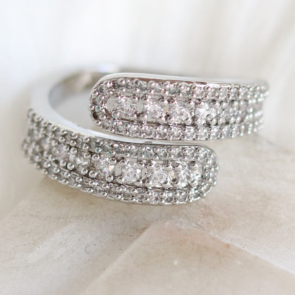 Crystal Pat Ring (Silver)