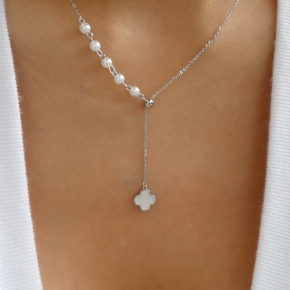 Isa Steffy Pearl Necklace (Silver)